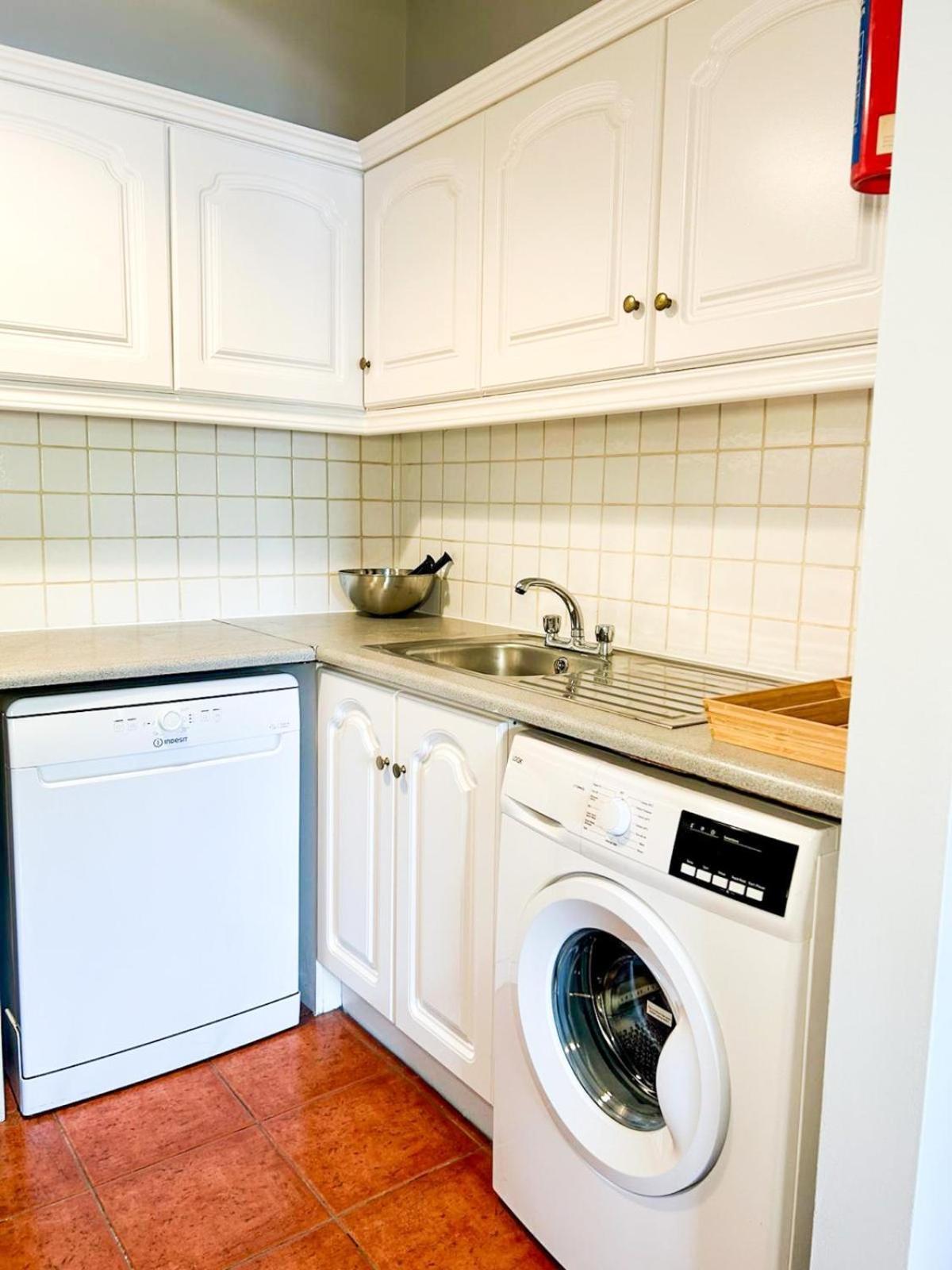 Appartamento Nem House Galway Esterno foto